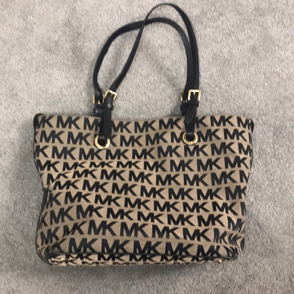 Michael Kors tote